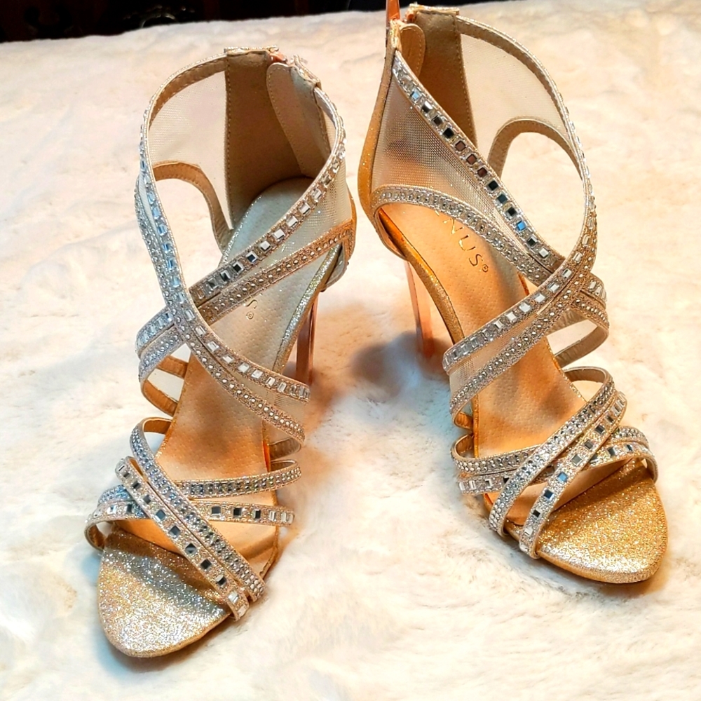 Champagne 4 inch Copper colored Strappy Heels by Venus Size 7.5